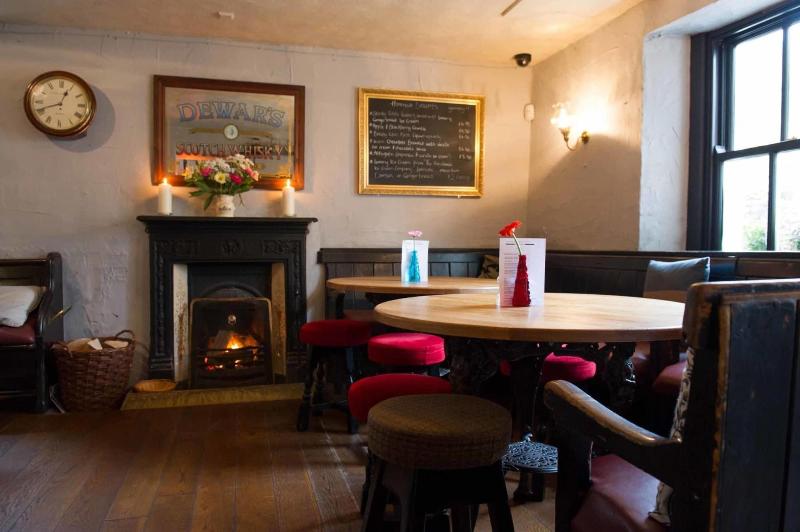 Hare & Hounds image
