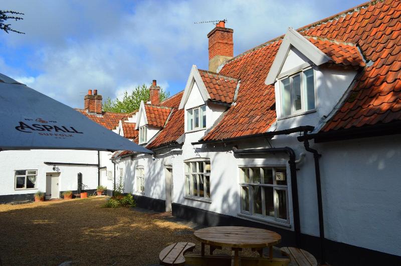 The Kings Head Bawburgh image
