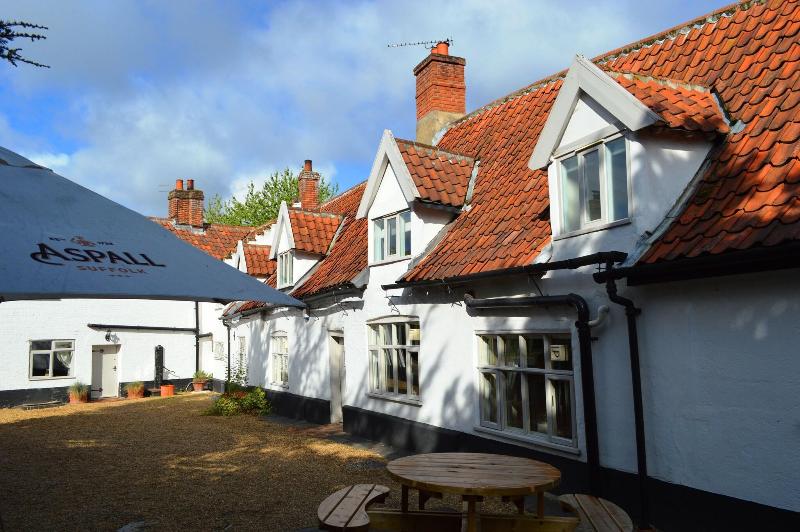 The Kings Head Bawburgh image