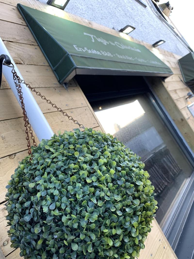 Chlachain Inn image