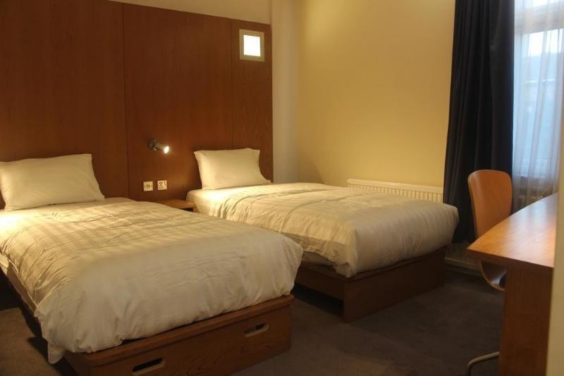 Corona Hotel Sheffield Meadowhall image