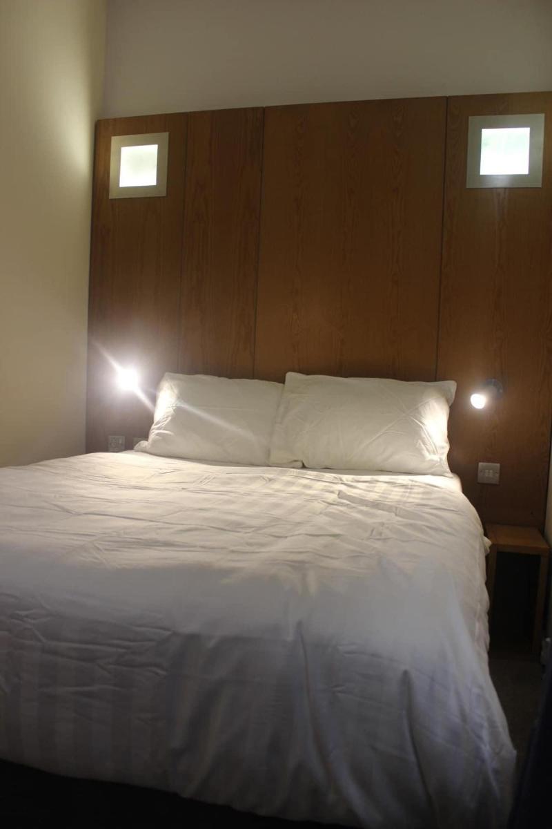 Corona Hotel Sheffield Meadowhall image