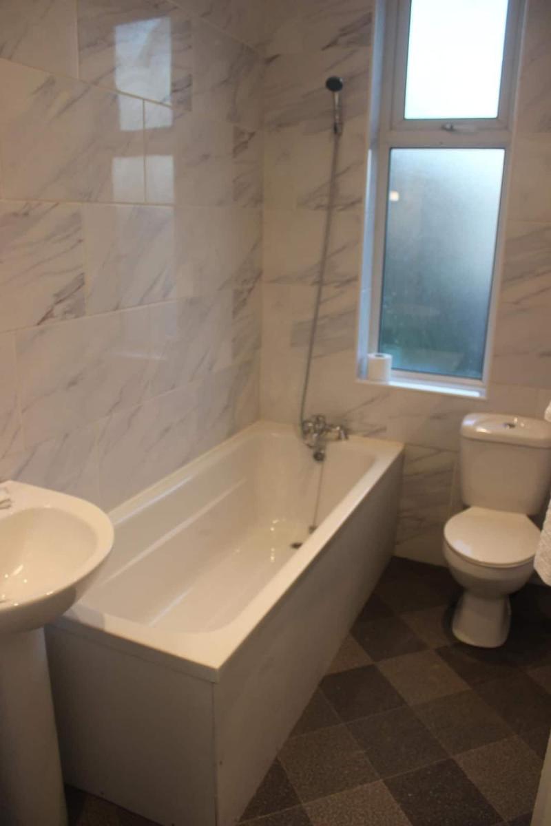 Corona Hotel Sheffield Meadowhall image