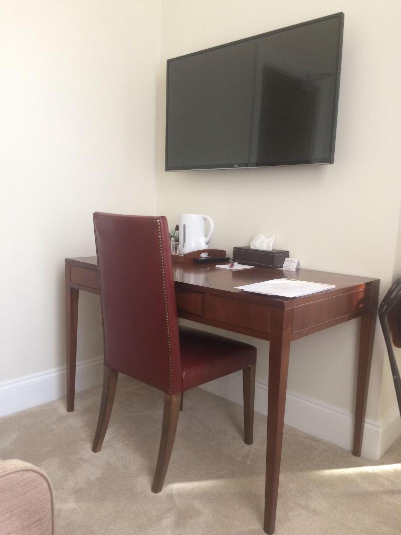 Kings Park Hotel image