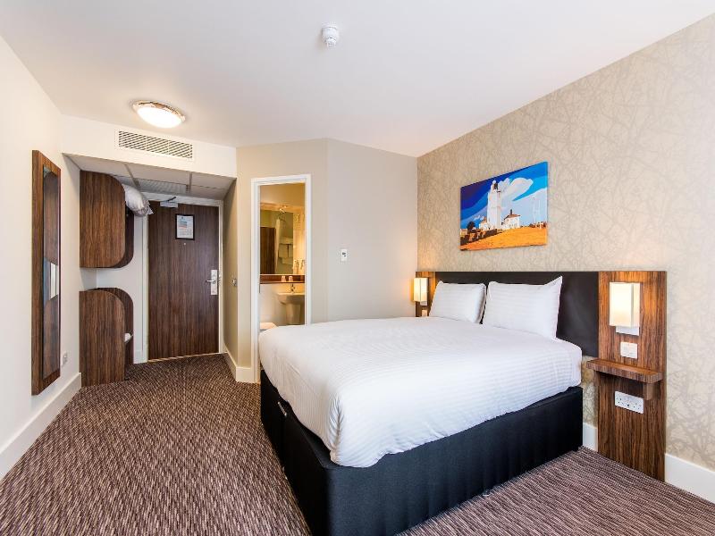 Spread Eagle, Gailey by Marston's Inns image