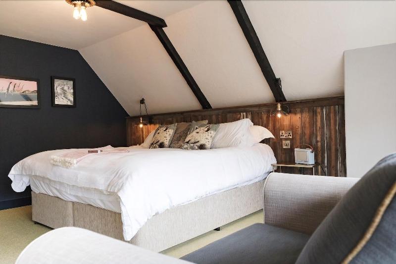 Castle Inn image
