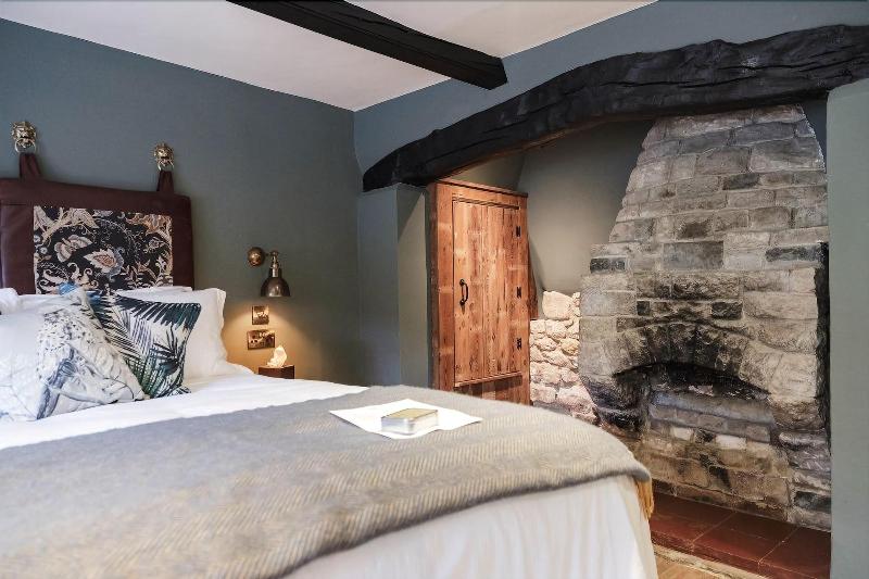 Castle Inn image