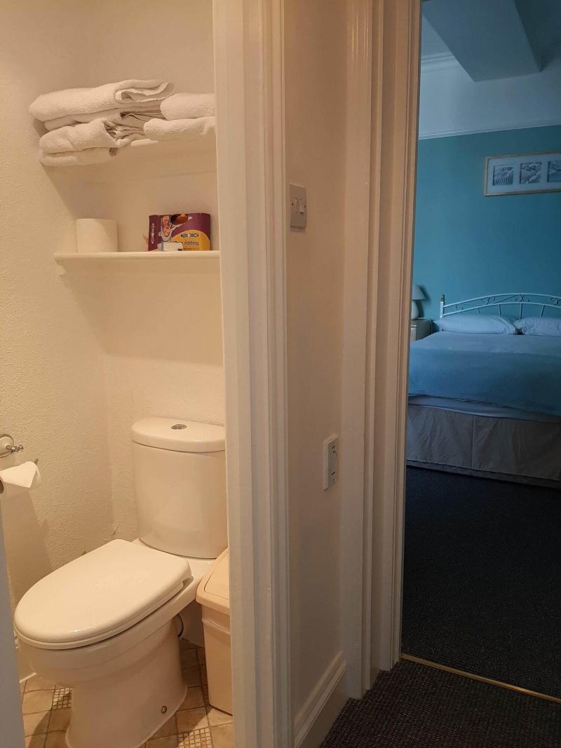 The Beaches Family B&B image