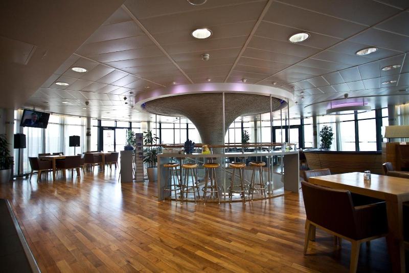 Rnli College image