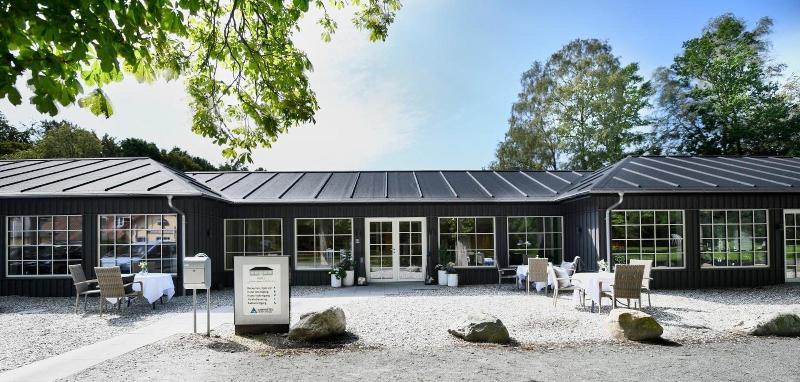 Hotel Skovpavillonen image