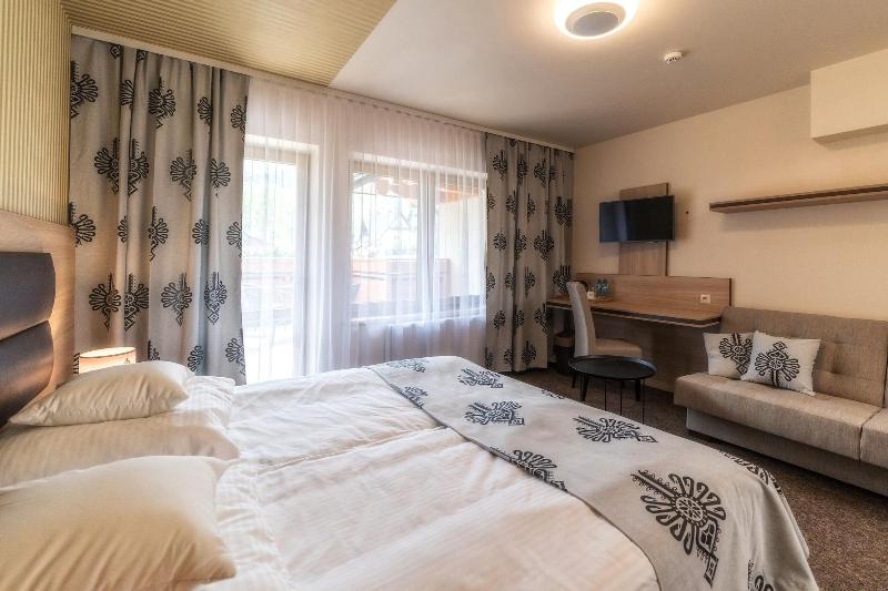 Hotel Korona Tatr image