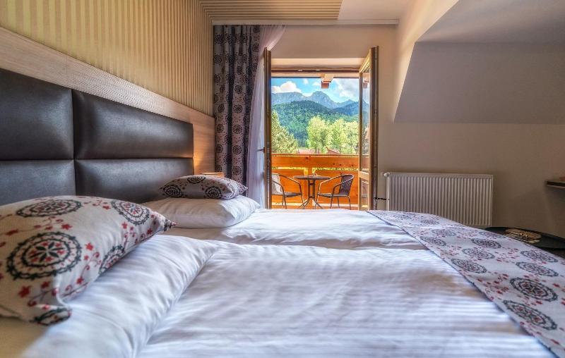Hotel Korona Tatr image