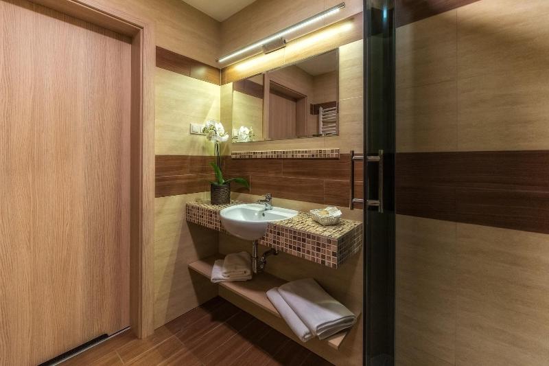 Hotel Korona Tatr image