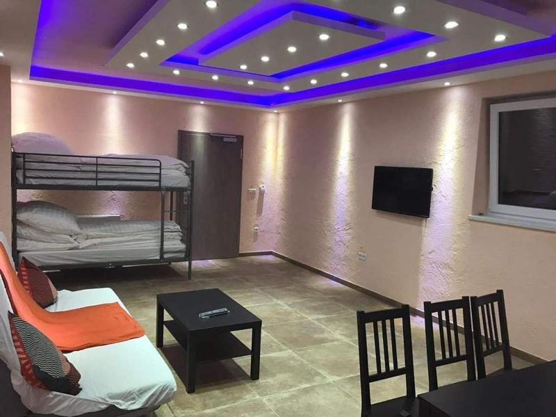 Hotel Babylon image