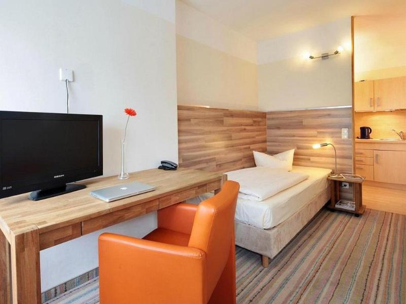 Petul Apart Hotel City image