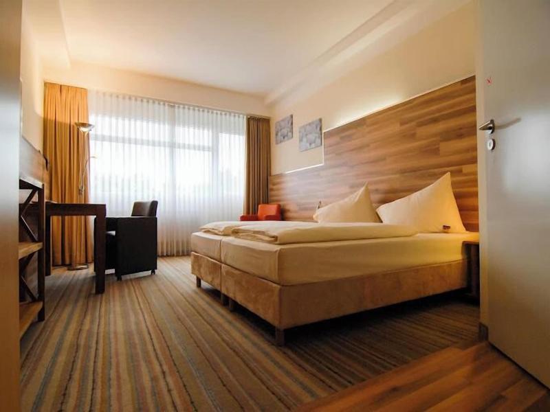 Petul Apart Hotel City image
