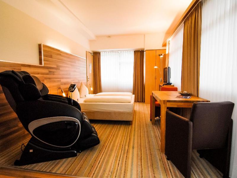 Petul Apart Hotel City image