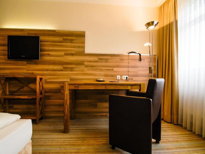 Petul Apart Hotel City image