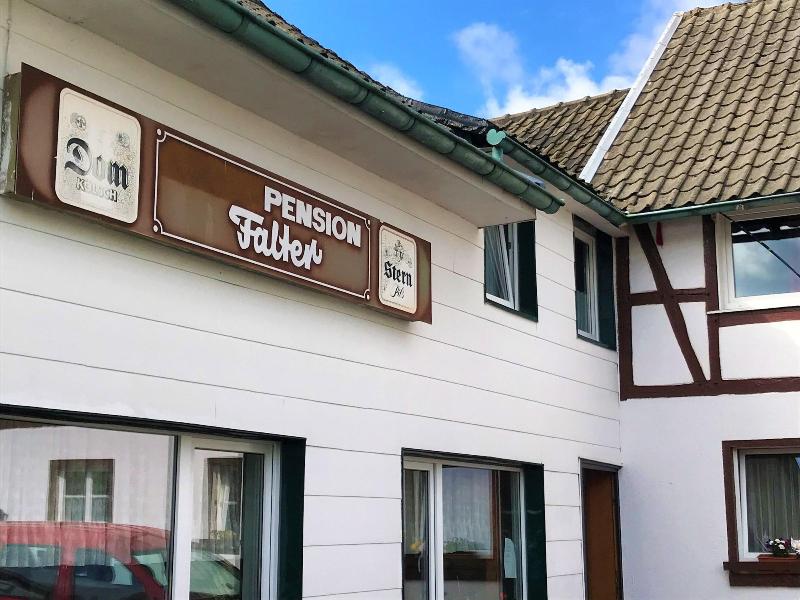 Pension Falter image