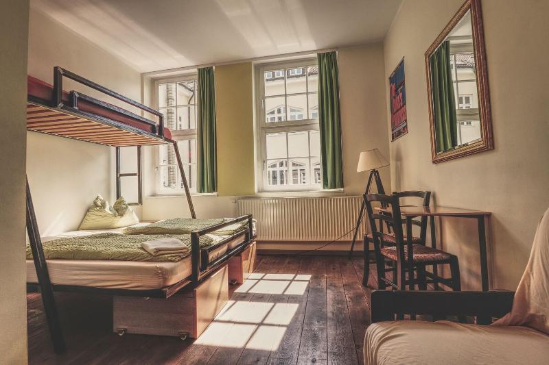 Opera Hostel image