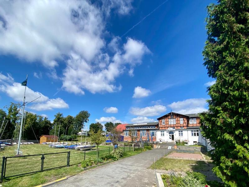 Hotel Pension Zum Alten Fährhaus image