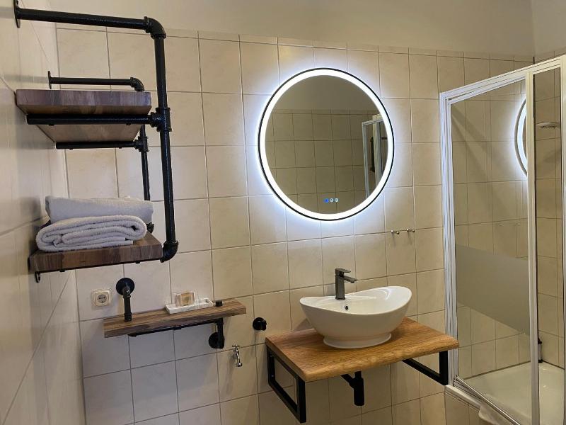 Hotel Pension Zum Alten Fährhaus image