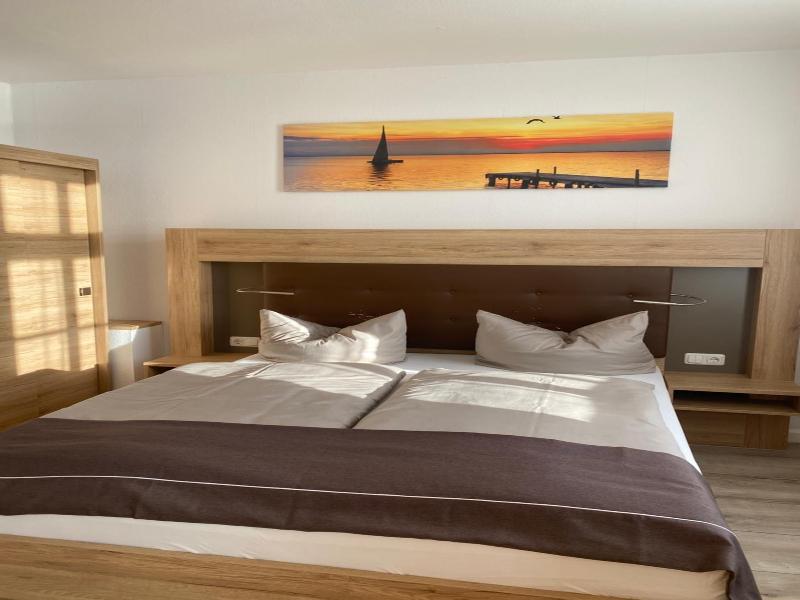 Hotel Pension Zum Alten Fährhaus image