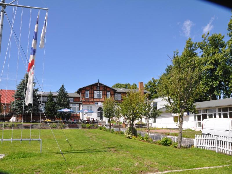 Hotel Pension Zum Alten Fährhaus image