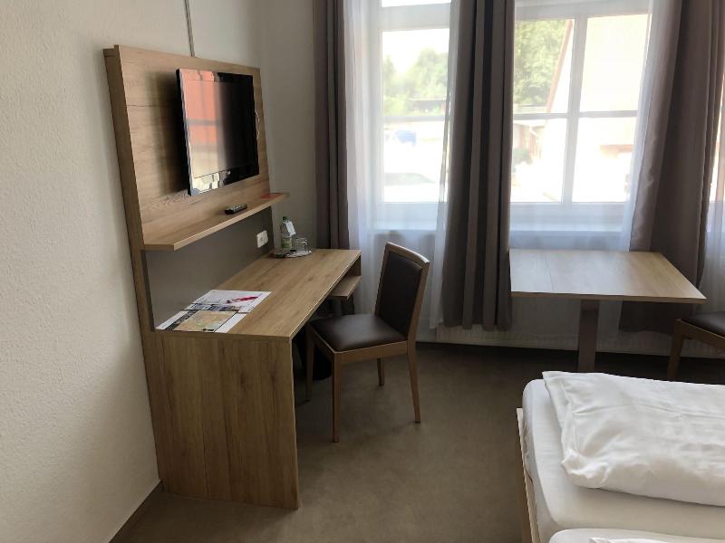 Hotel Pension Zum Alten Fährhaus image
