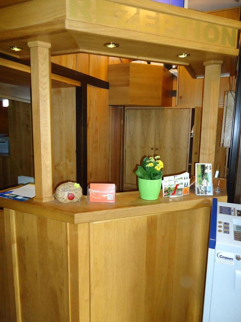 City Hotel image