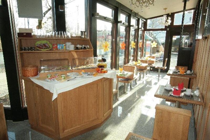 City Hotel image