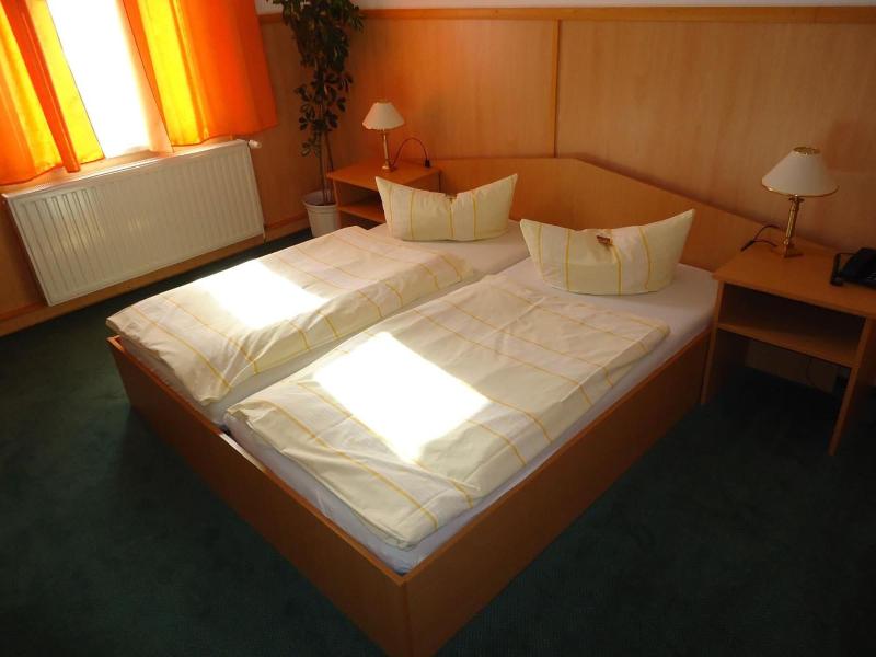 City Hotel image