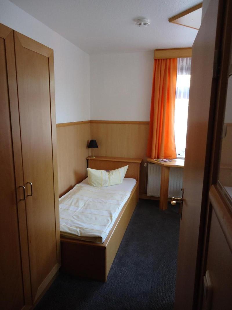 City Hotel image