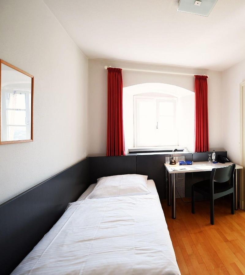 Tagungskloster Frauenberg image