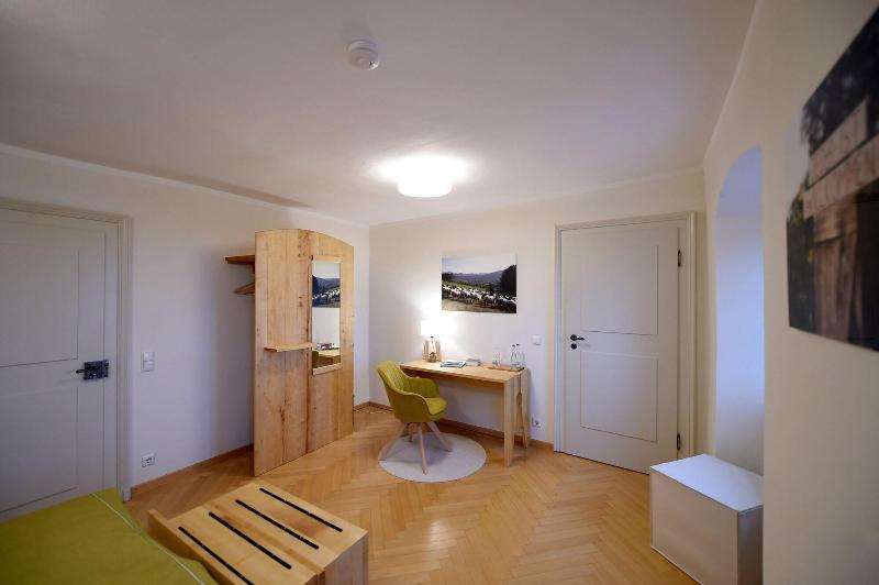 Tagungskloster Frauenberg image