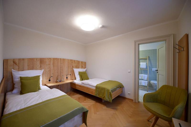 Tagungskloster Frauenberg image