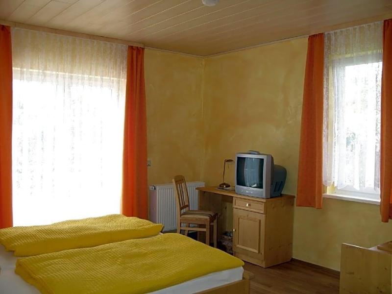 Zur Rotenfelsstube image