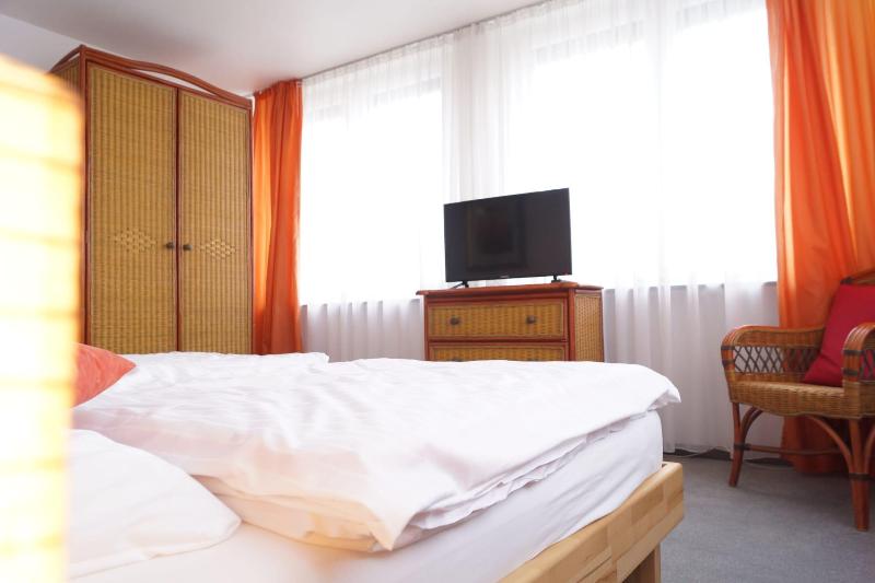 Atelierhaus Budget Hotel image