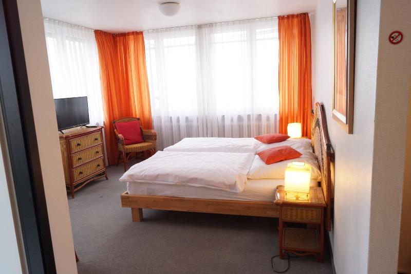 Atelierhaus Budget Hotel image