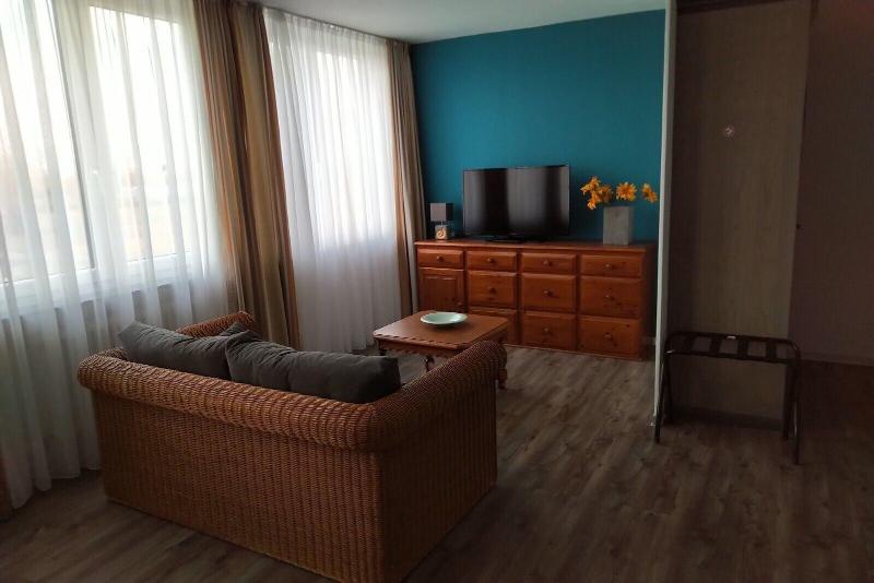 Atelierhaus Budget Hotel image