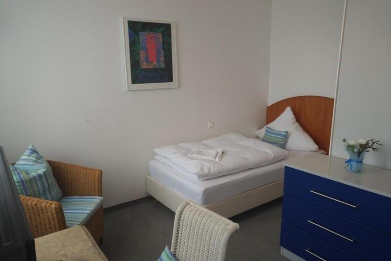 Atelierhaus Budget Hotel image