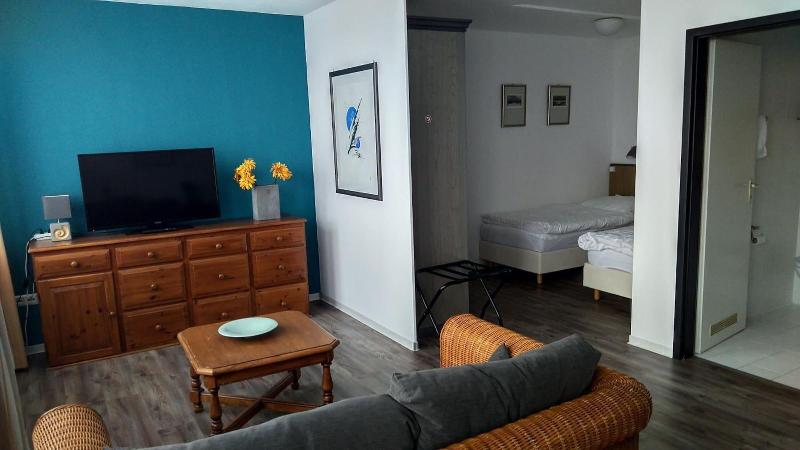 Atelierhaus Budget Hotel image