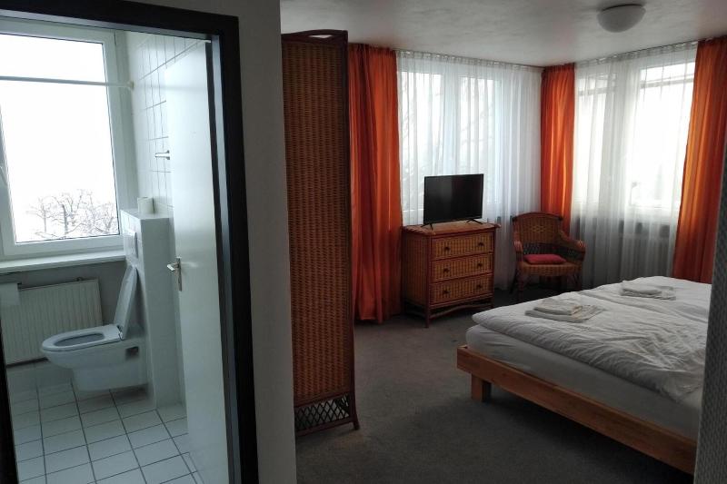 Atelierhaus Budget Hotel image