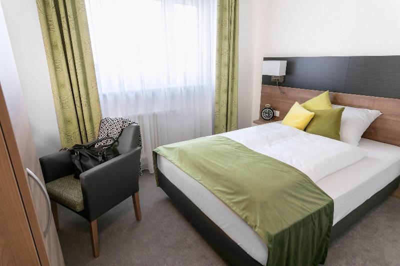Hotel Kern image