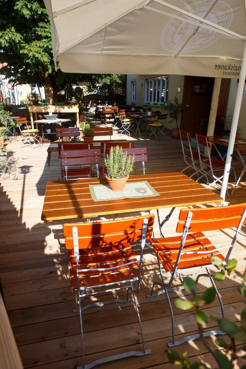 Neumaiers Hirsch Gasthof & Landhotel image