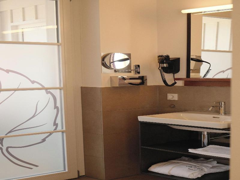 Seehotel Villa Linde image
