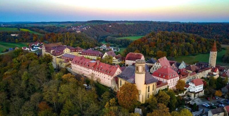Schlosshotel Kirchberg image