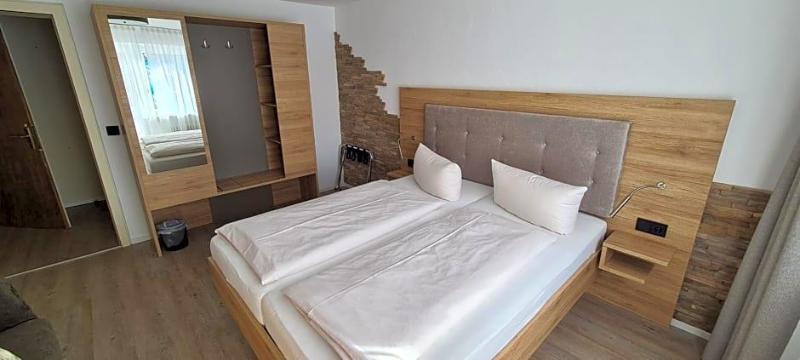 Hotel Anneliese image