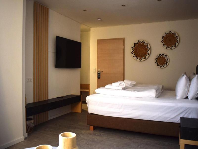 Akropolis Hotel image