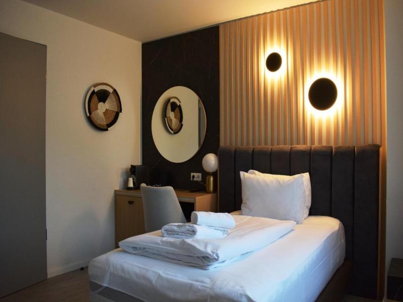 Akropolis Hotel image